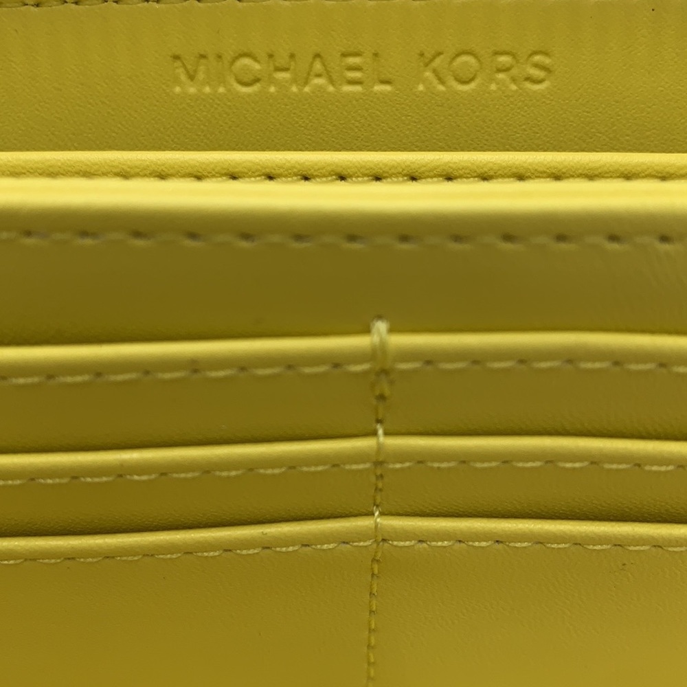 MICHAEL KORS Large Travel Continental Leather
Color: SUNSHINE - Picture 14 of 16